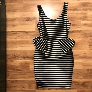 Black/white peplum dress (cutout back)